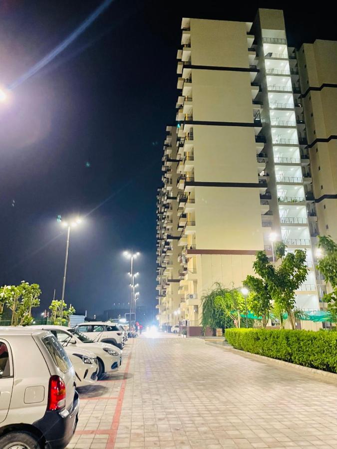 Achyutam Homes Lucknow Luaran gambar