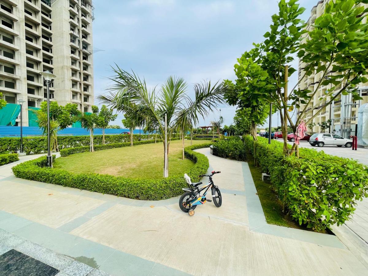 Achyutam Homes Lucknow Luaran gambar